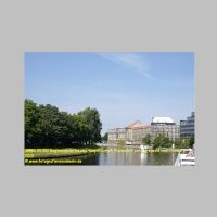 39486 05 052 Regierungsviertel und Hauptbahnhof, Flussschiff vom Spreewald nach Hamburg 2020.JPG